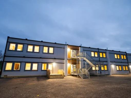 Ekerö fikk raskt nye klasserom